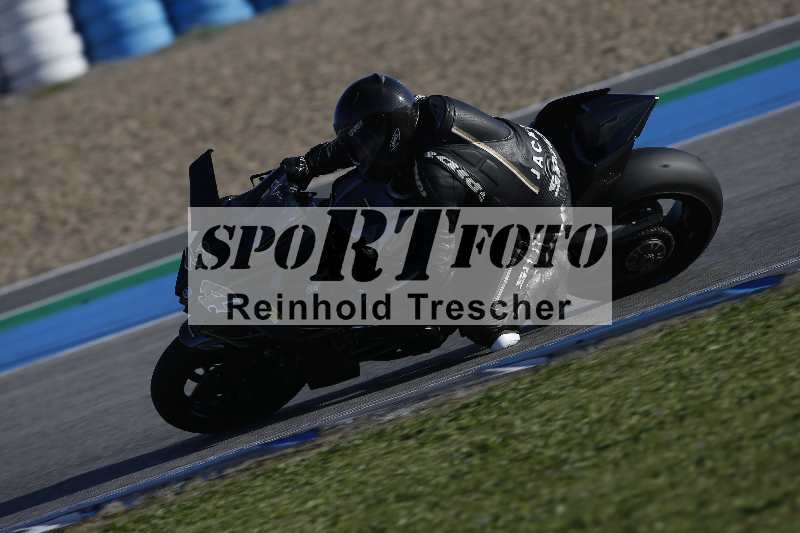 /Archiv-2024/02 29.01.-02.02.2024 Moto Center Thun Jerez/Gruppe schwarz-black/24